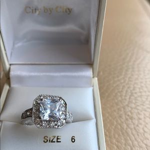 CityXCity Cubic Zirconia Ring
